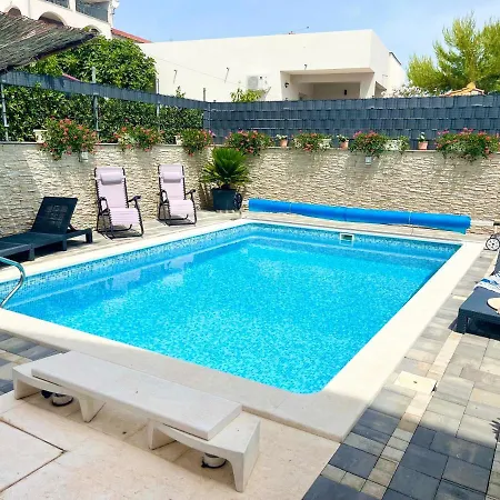 Isabella Appartement *