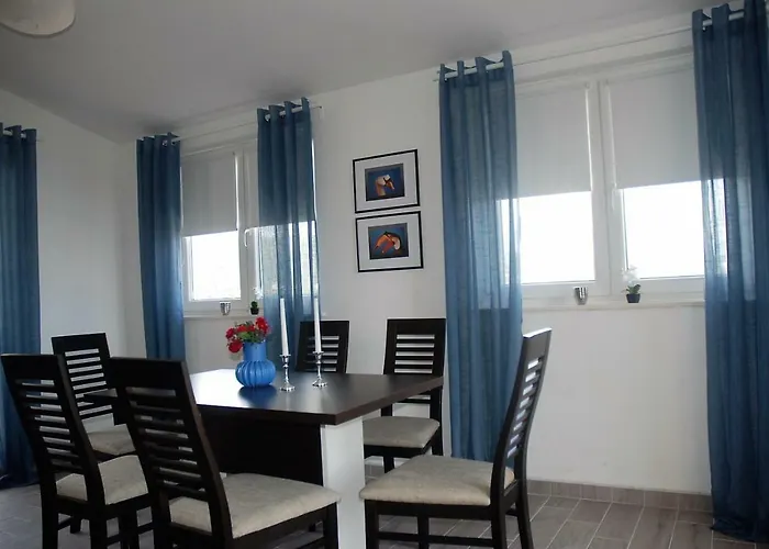 Isabella Lejlighed *